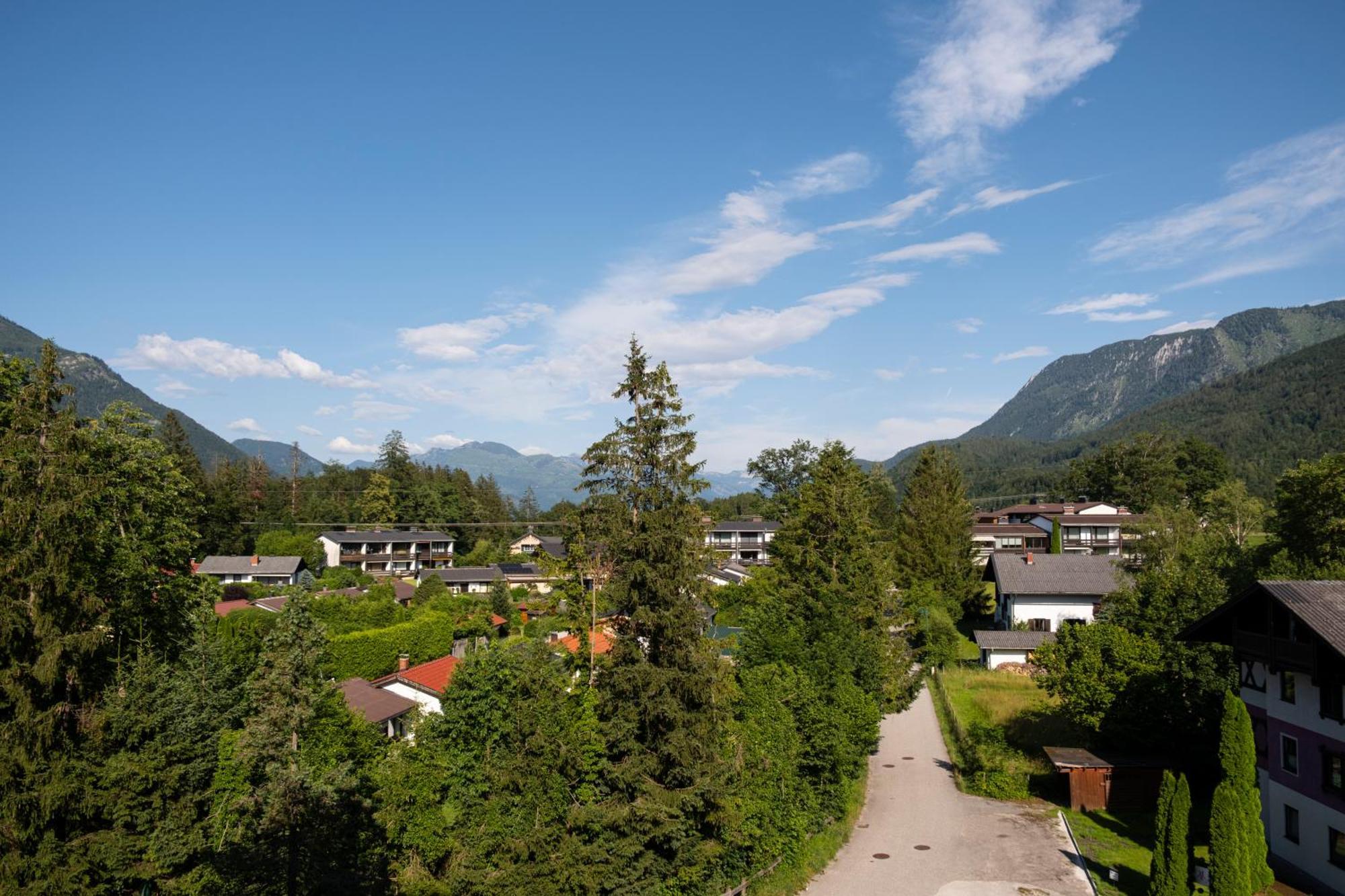 Suite Apartment Modern Getaway - Neu Renoviert - Strobl Am Wolfgangsee ภายนอก รูปภาพ